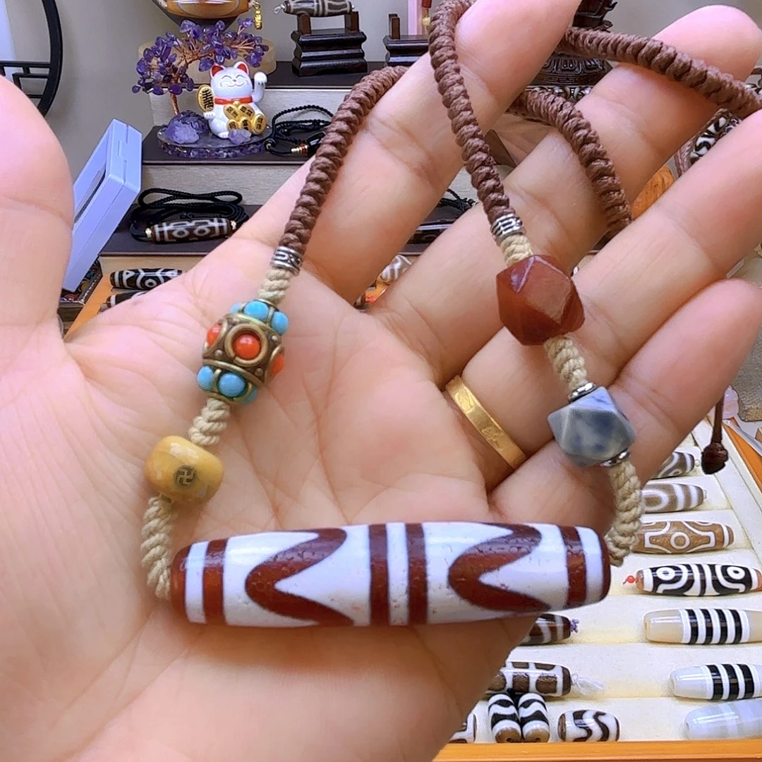 玛瑙/玉髓合金颈饰