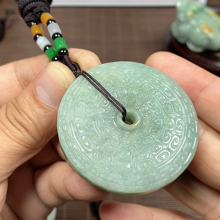 颈饰未镶嵌翡翠天然翡翠玉A货配证书