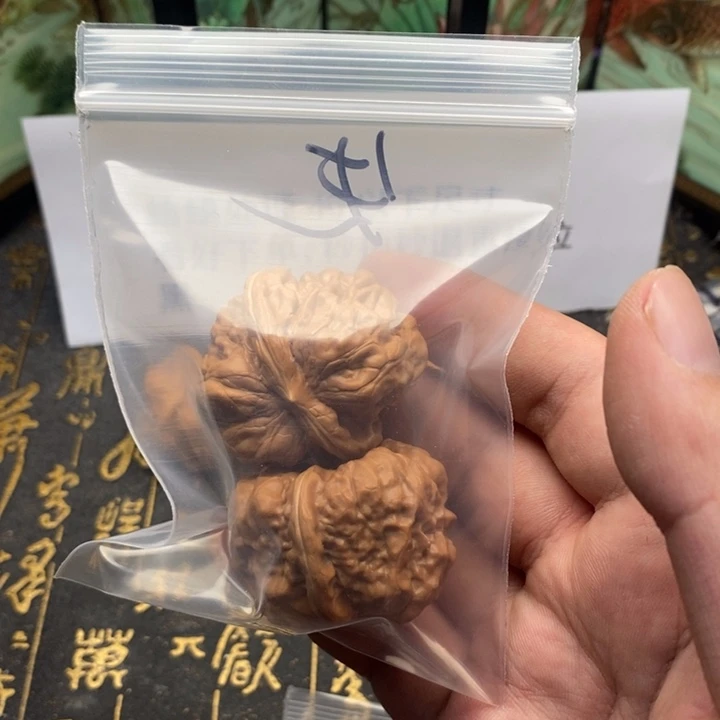 桃核吊坠蛤蟆尺寸38