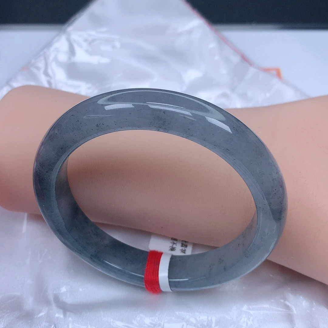 【闪购商品】未镶嵌手镯翡翠，57