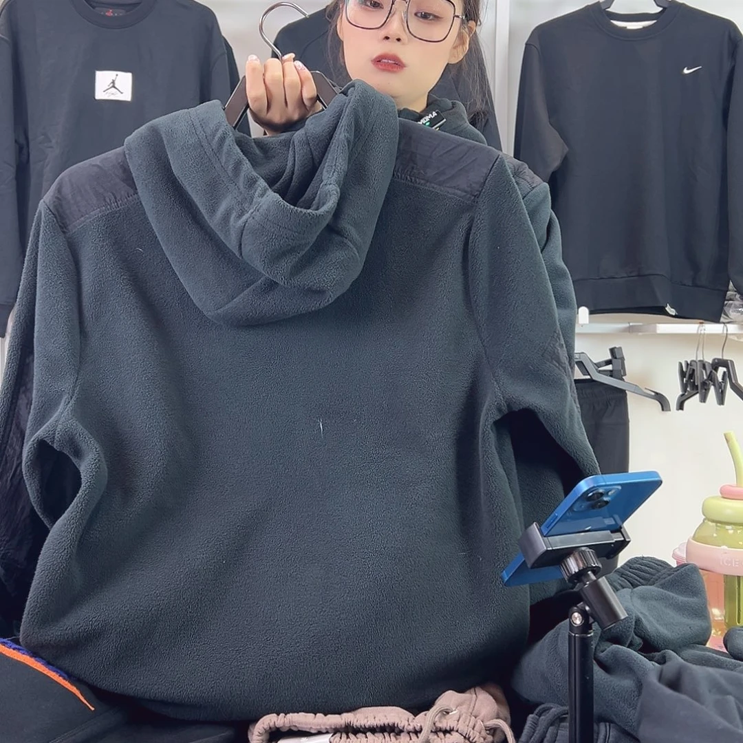 4883黑色M码110-130斤不退换