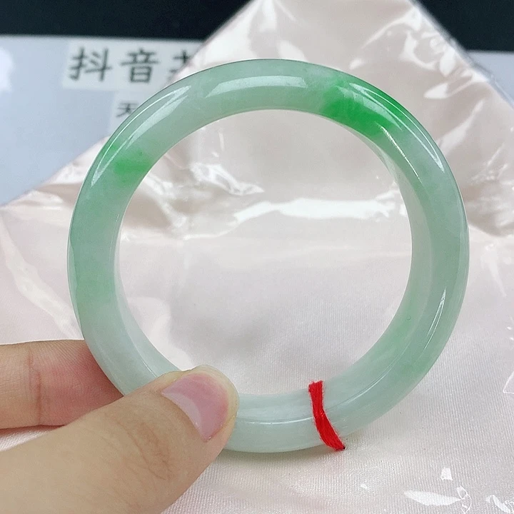 未镶嵌手镯翡翠圈53.5，7804。2