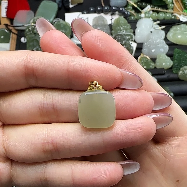 和田玉银S925镶嵌颈饰