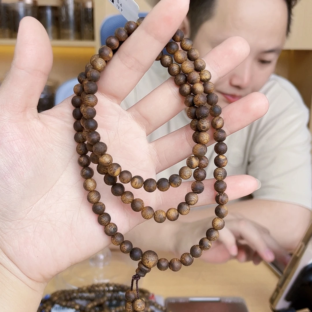 沉香沉香碎屑棋楠老白棋圆珠长串0.6/13克多样性发一