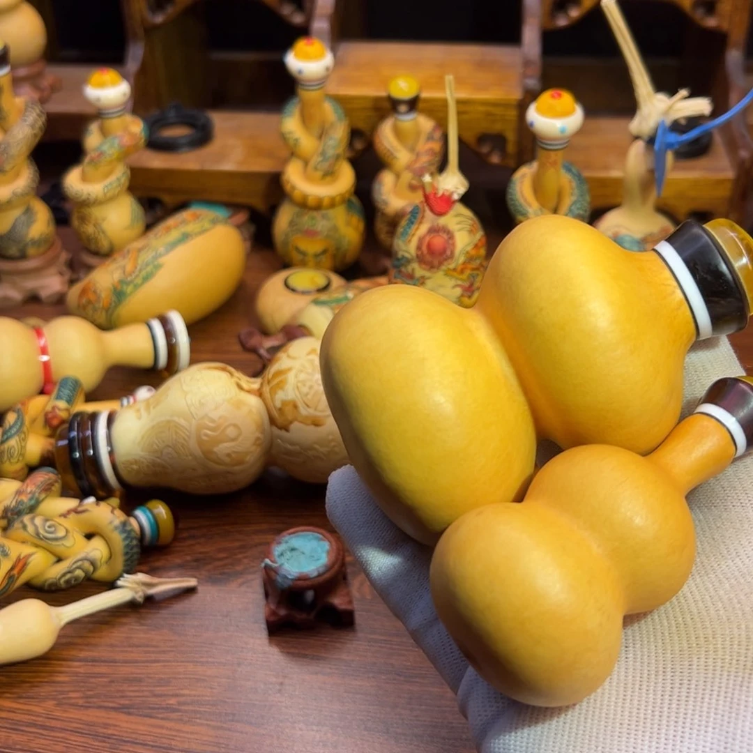 章***哥哈哈哈哈我的天啊我