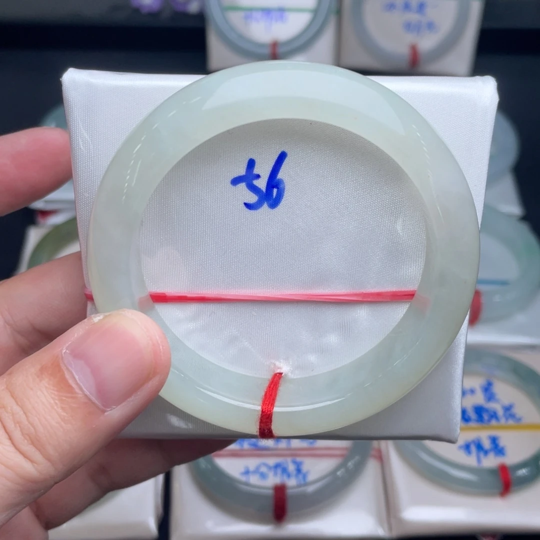 翡翠未镶嵌手镯翡翠手镯30