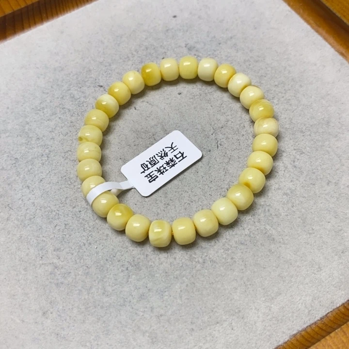 蜜蜡未镶嵌裸石串