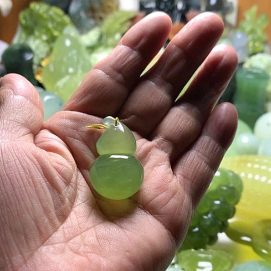 【闪购商品】合金蛇纹石玉颈饰