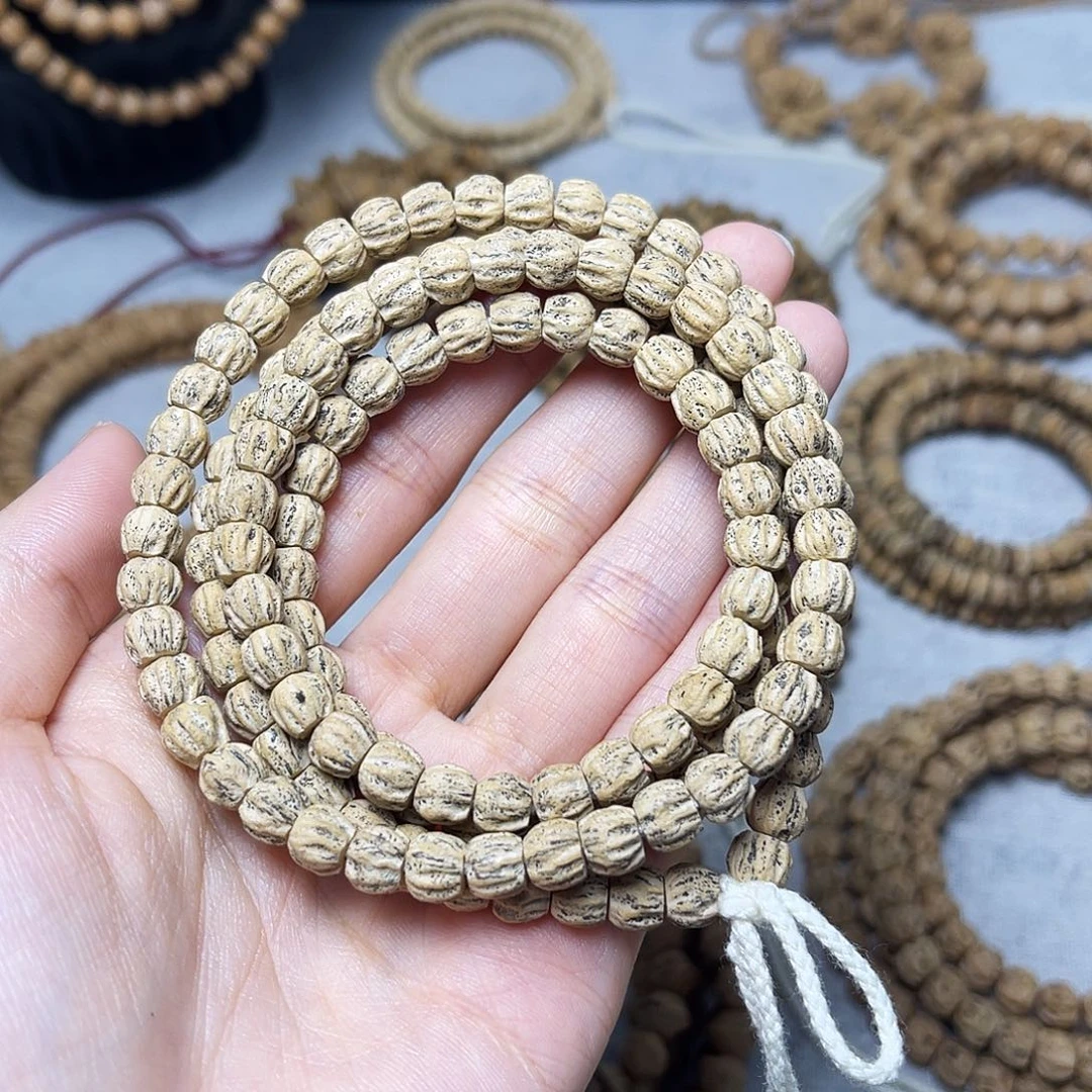 吊坠柏香籽/百香籽顺纹带脏小方块热振