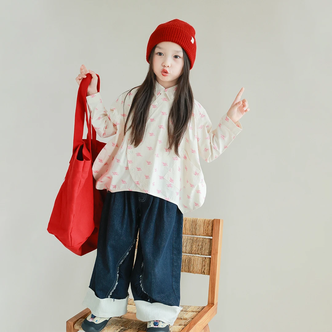 utouto大耳象女童不对称扣碎花小衫2024秋季新款女宝宝2401400
