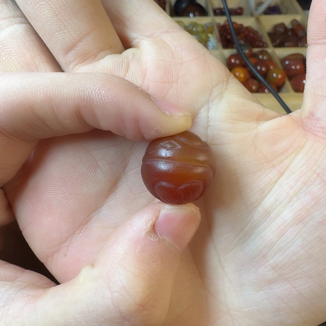 玛瑙/玉髓未镶嵌纯天然玛瑙珠子