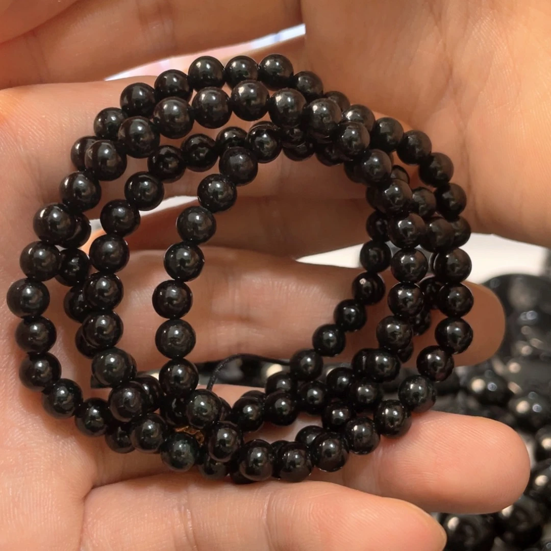 翡翠未镶嵌吊坠(不含链)卡5.8左右