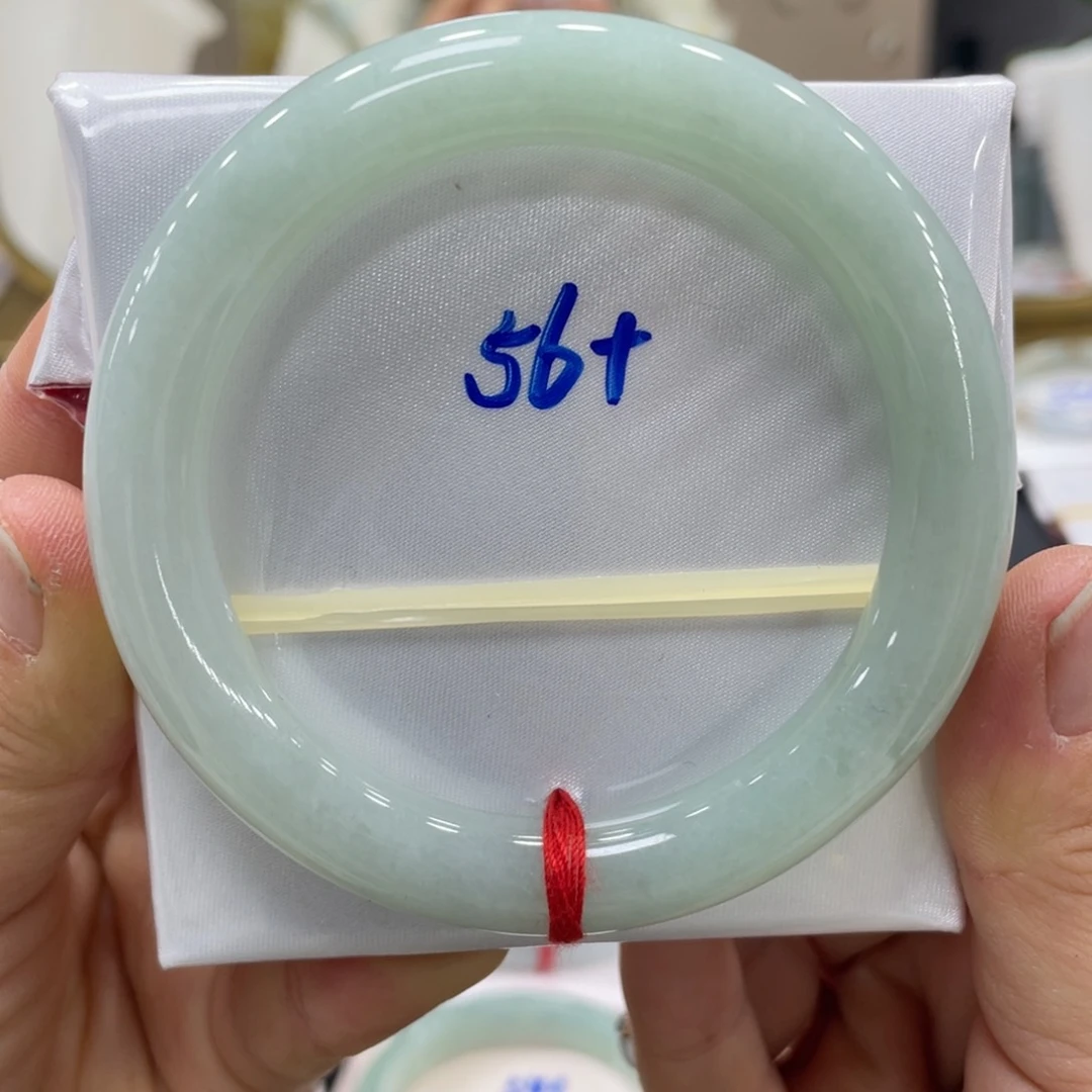 未镶嵌手镯翡翠翡翠