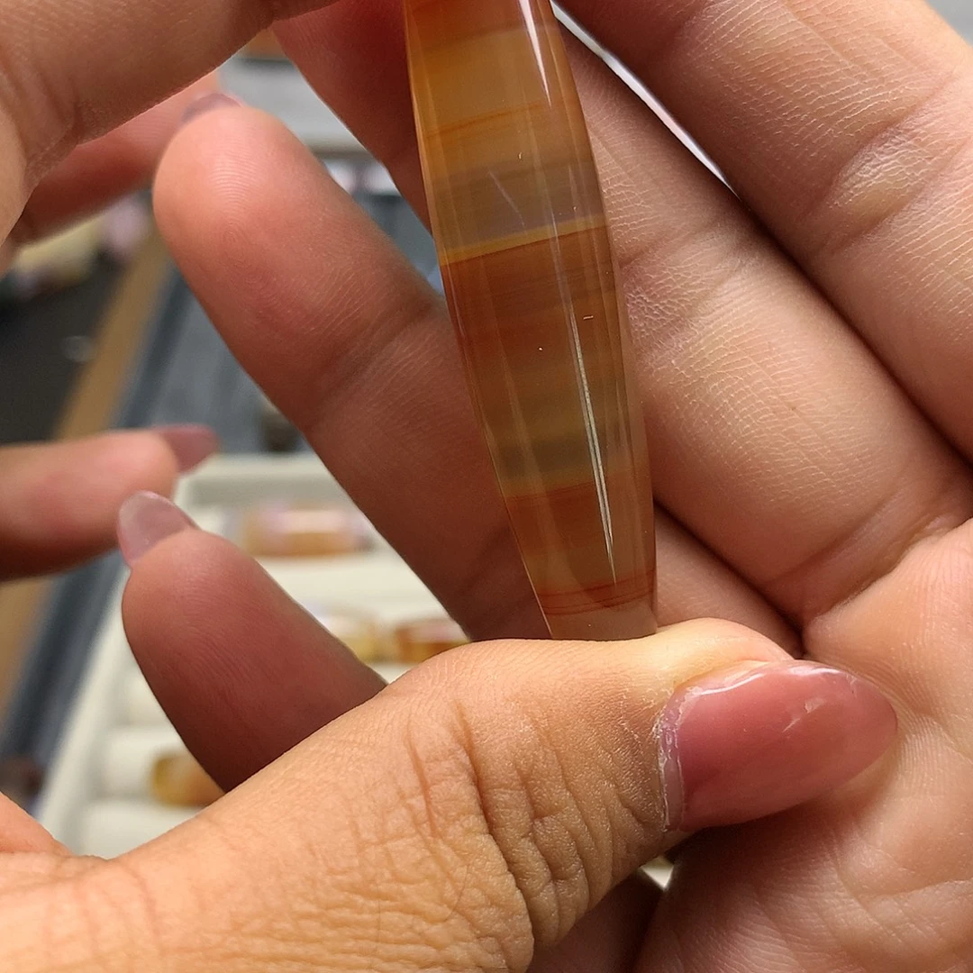 未镶嵌颈饰玛瑙/玉髓