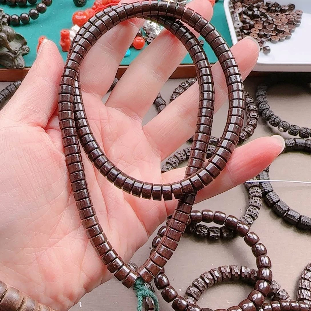 椰蒂手串B****Y7*4藏切142颗