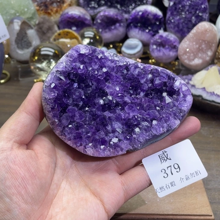 未镶嵌珠宝半成品水晶