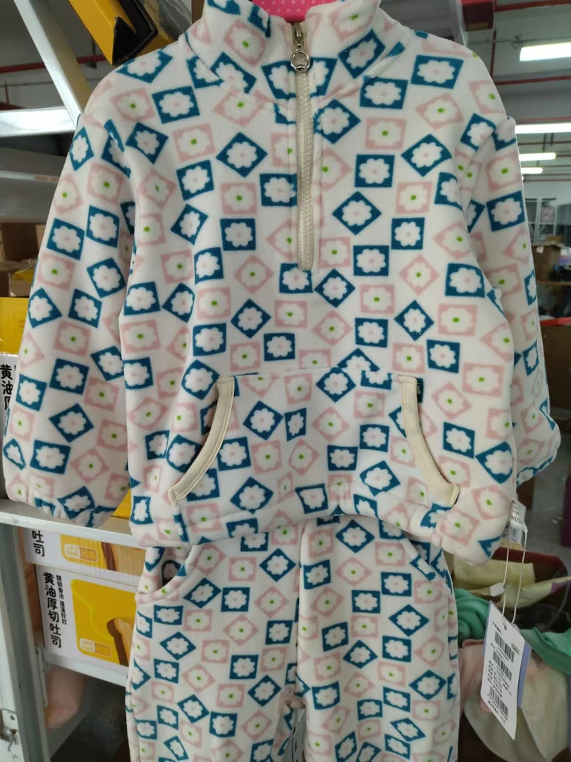 儿童花色可外穿家居服