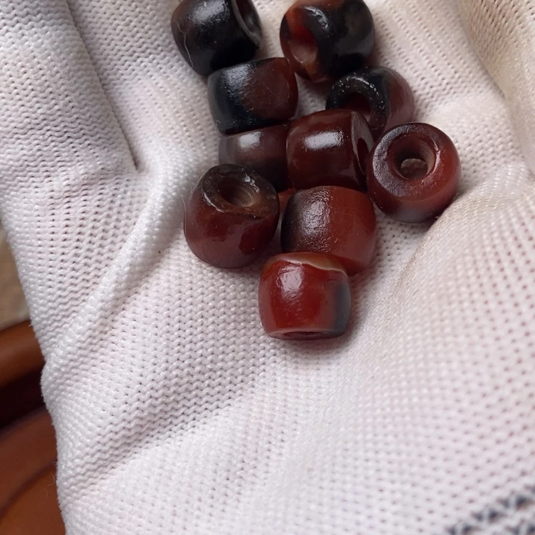 玛瑙/玉髓珠子未镶嵌11mm左右