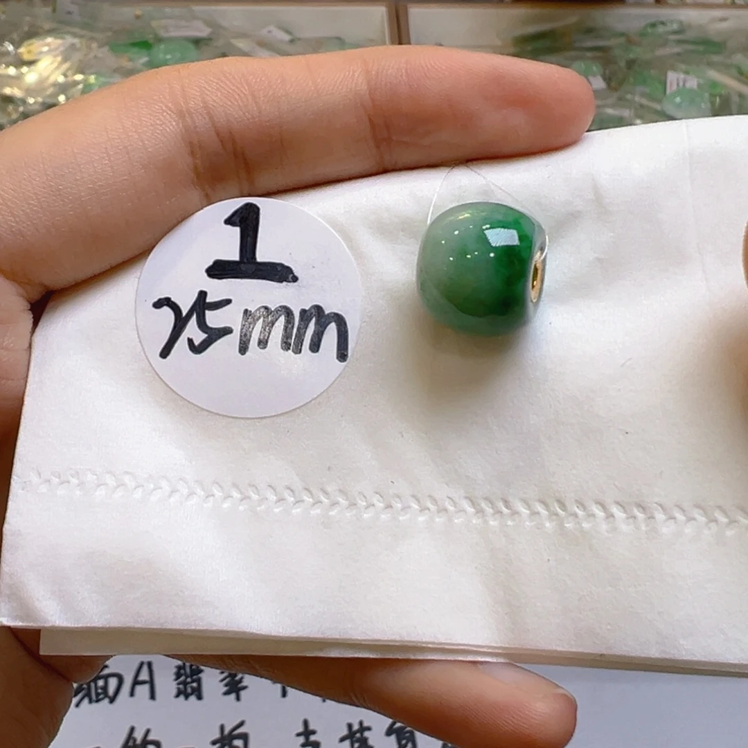 吊坠(不含链)18K金镶嵌翡翠