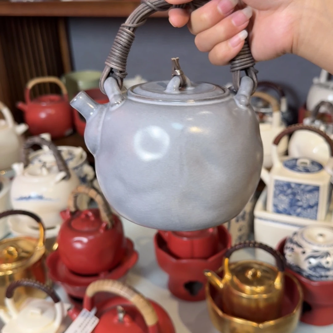 @***鲸梵山堂蓝听云壶壶