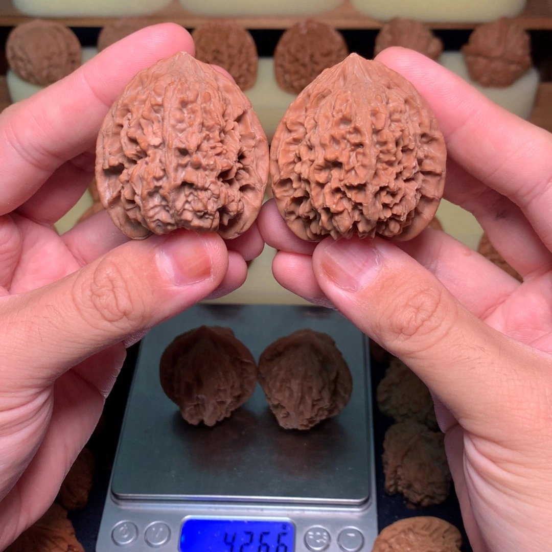 X***z吊坠文玩核桃42.5百花山满天星全品