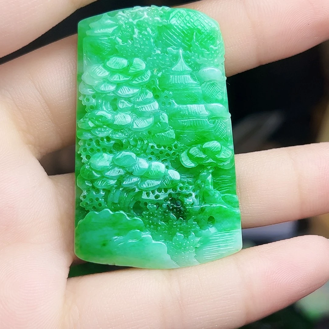 颈饰未镶嵌翡翠多样性