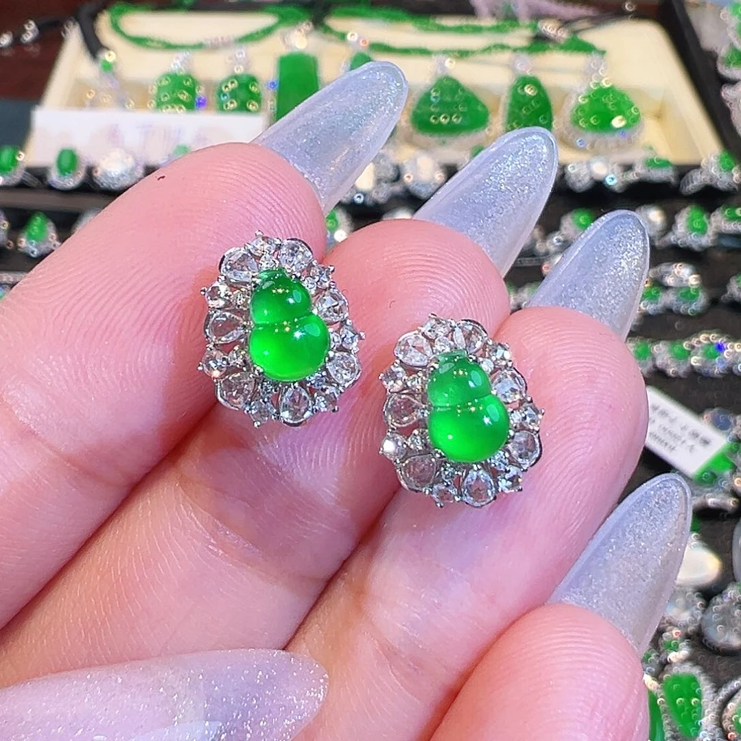 翡翠耳钉18K金镶嵌翡翠