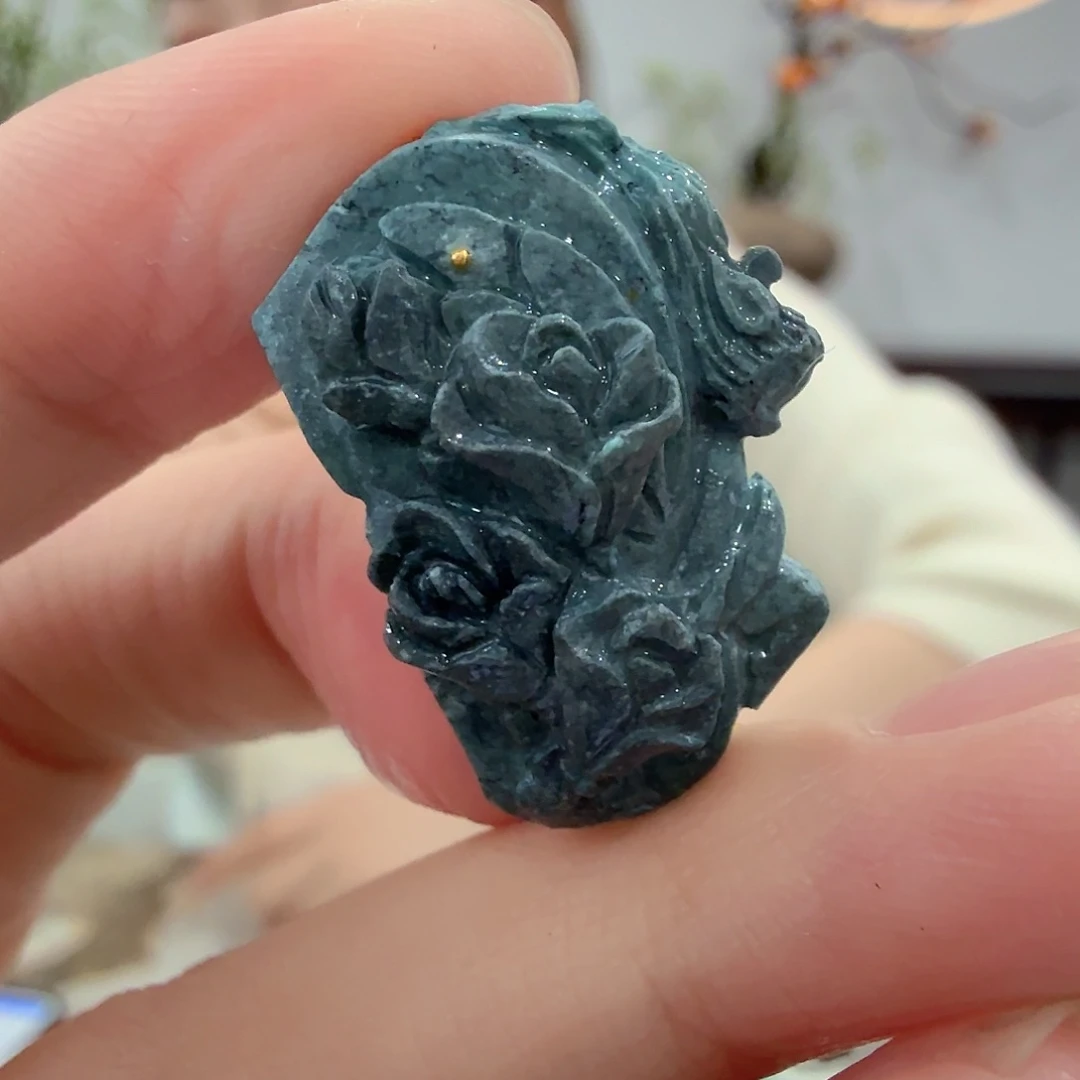 绿松石足铂镶嵌珠宝奇石