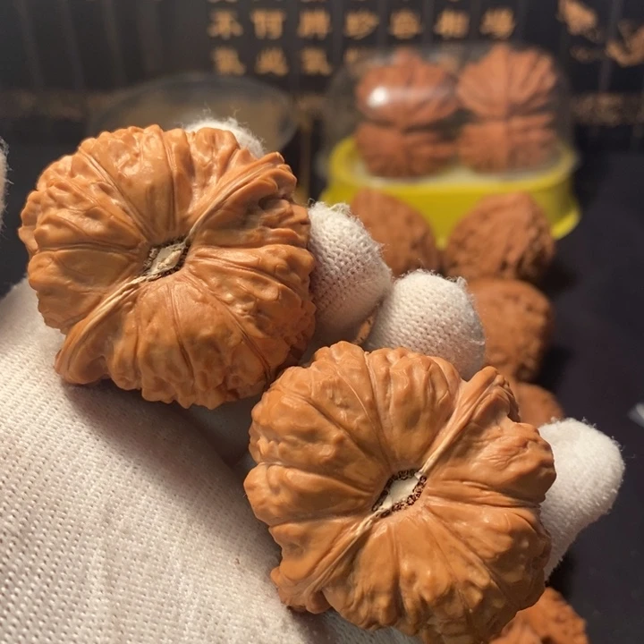 文玩核桃吊坠47南瓜墩