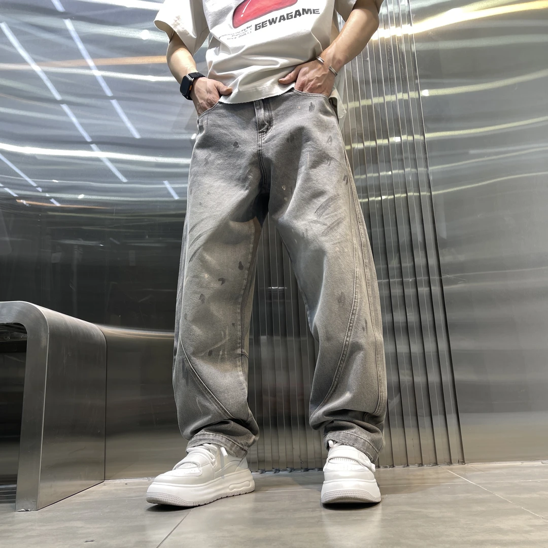 2025秋季新款美式休闲复古风做旧泼漆手绘宽松百搭牛仔弯刀裤男款