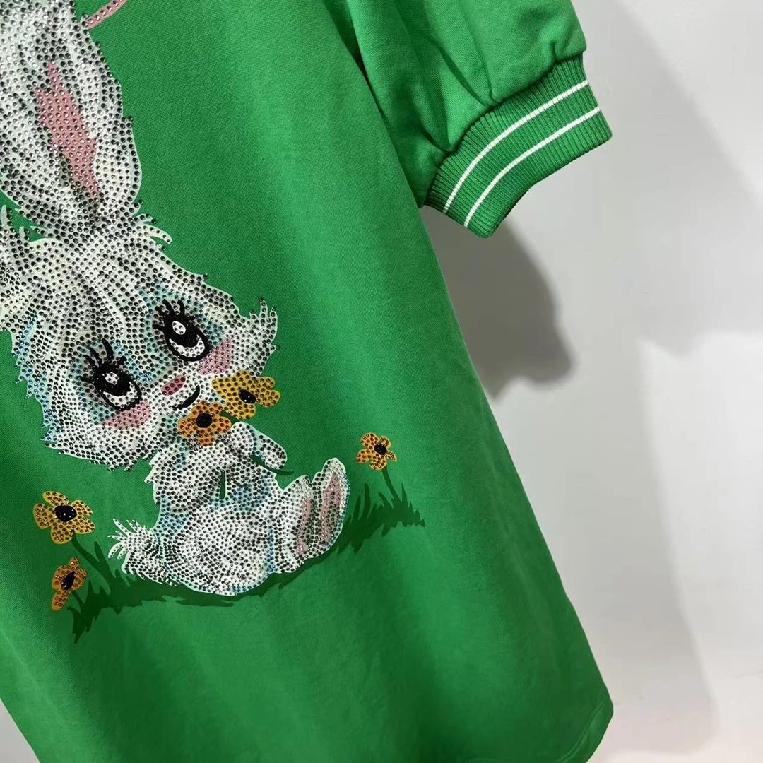 EH R-42 潮牌女款小兔烫钻印花休闲连衣裙 00121