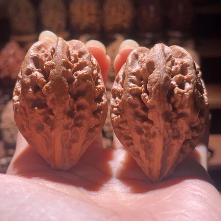 文玩核桃把件金鳞塔12