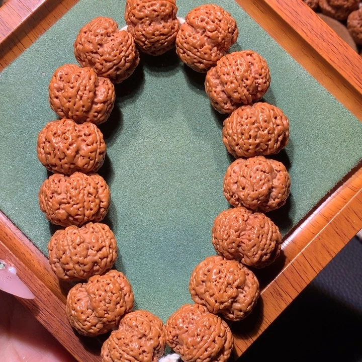 手串金刚菩提23+定制款麒麟梅花