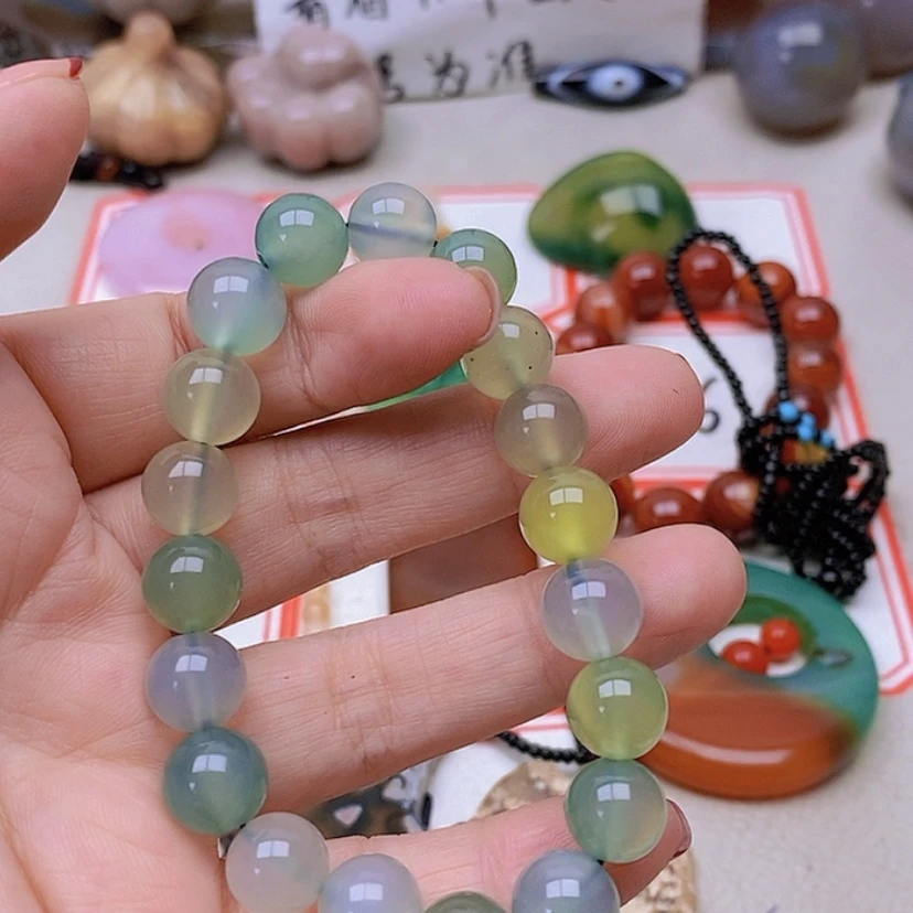 【闪购商品】未镶嵌玛瑙/玉髓珠宝半成品绿**踪