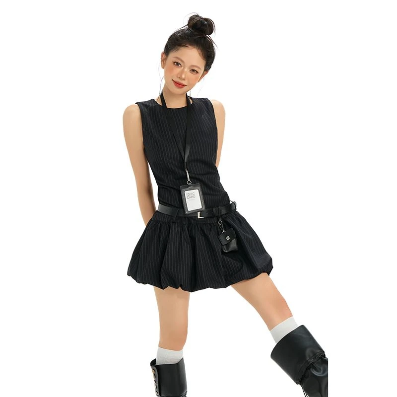 复古辣妹风黑色条纹花苞背心连衣裙女夏季百搭无袖短裙TZQ2561723