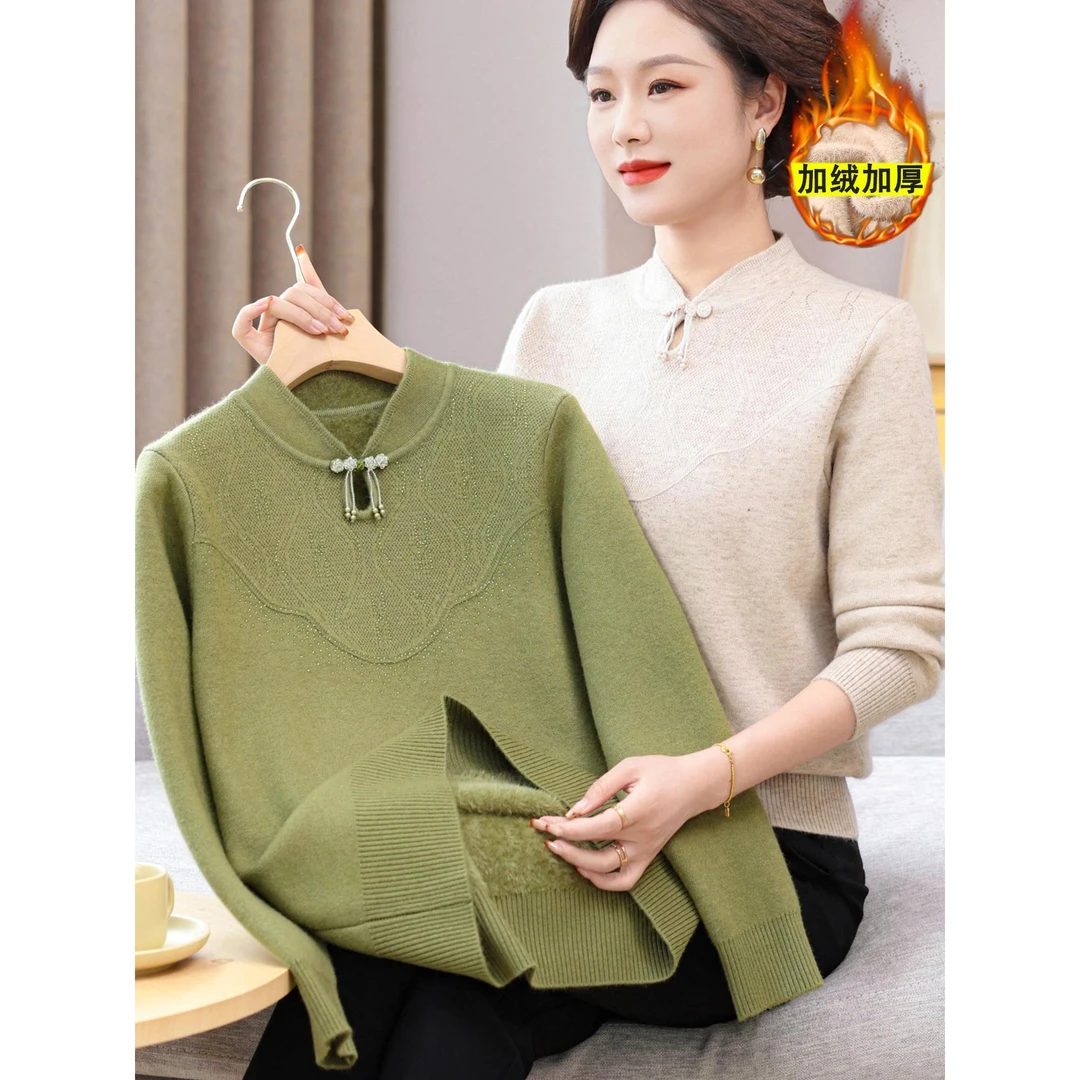 中年妈妈秋冬季加绒针织打底衫保暖上衣中老年女装一体绒加厚毛衣