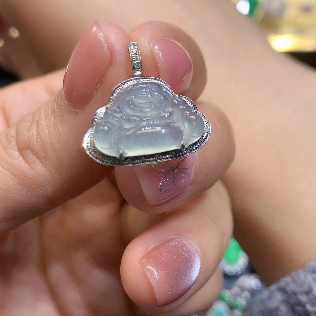 翡翠吊坠(不含链)18K金镶嵌