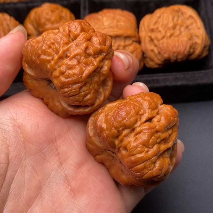 文玩核桃吊坠文玩