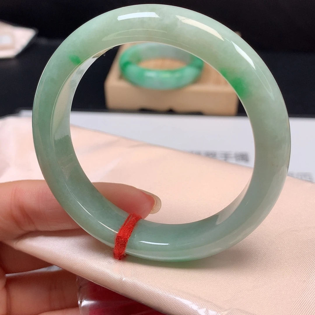 翡翠未镶嵌手镯1409