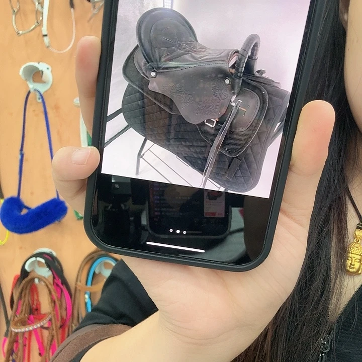 纯皮印花游客安黑色大马鞍一套