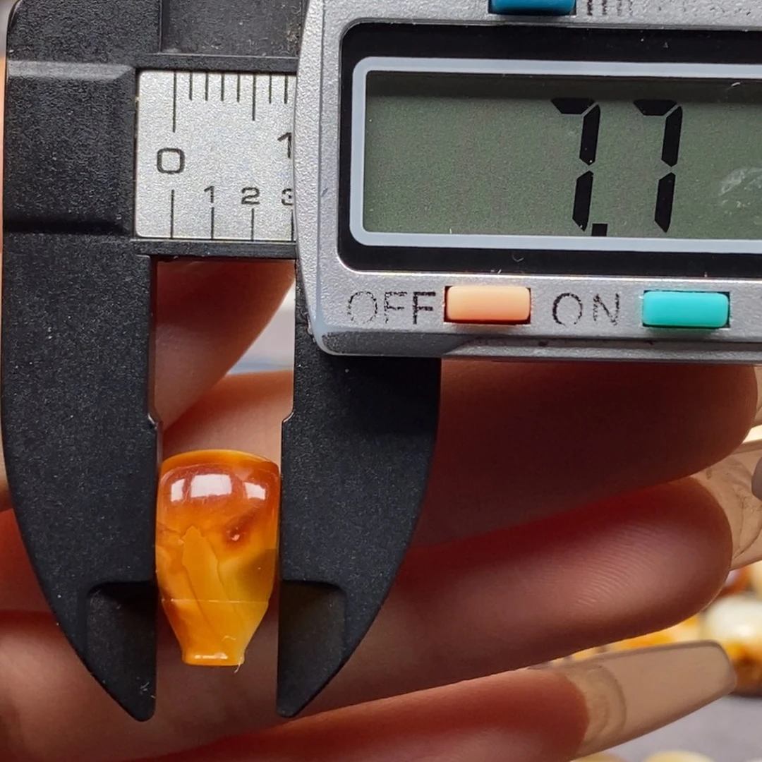 未镶嵌琥珀戒指三通