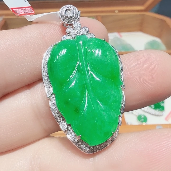 翡翠18K金镶嵌吊坠(不含链)天然翡翠吊坠