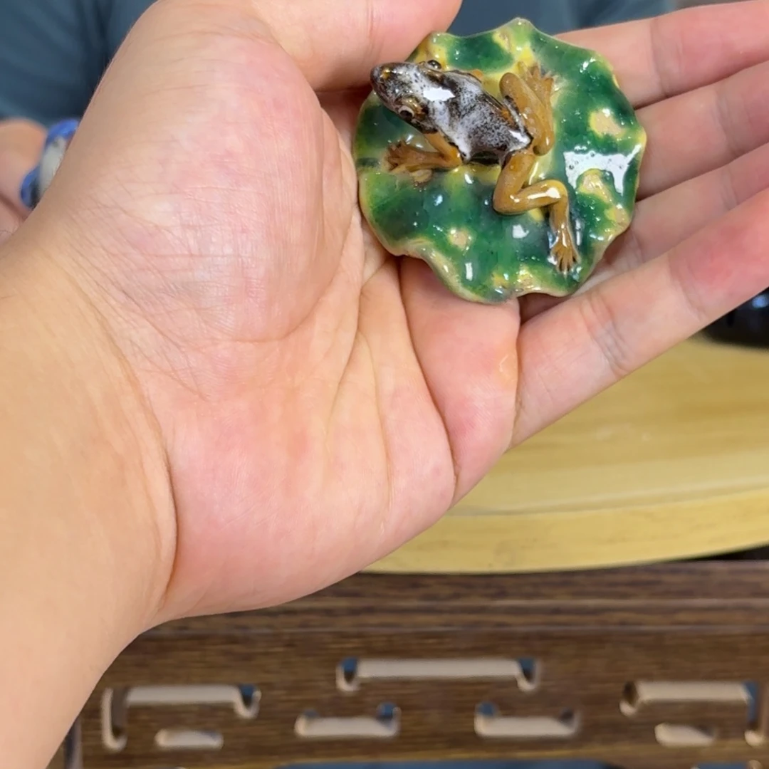 陶瓷青蛙小件陶瓷
