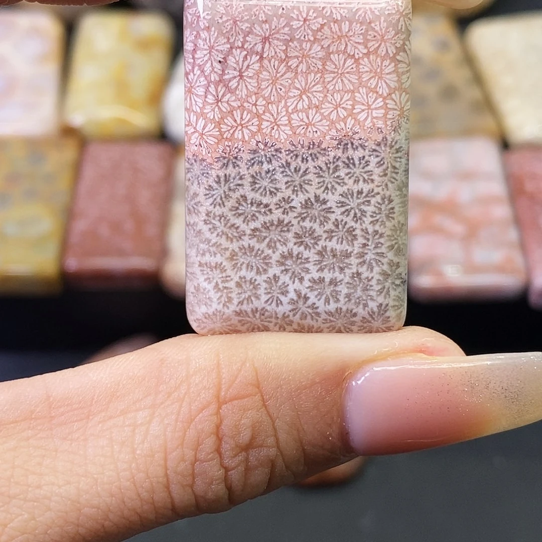 硅化玉颈饰合金t****w吊坠