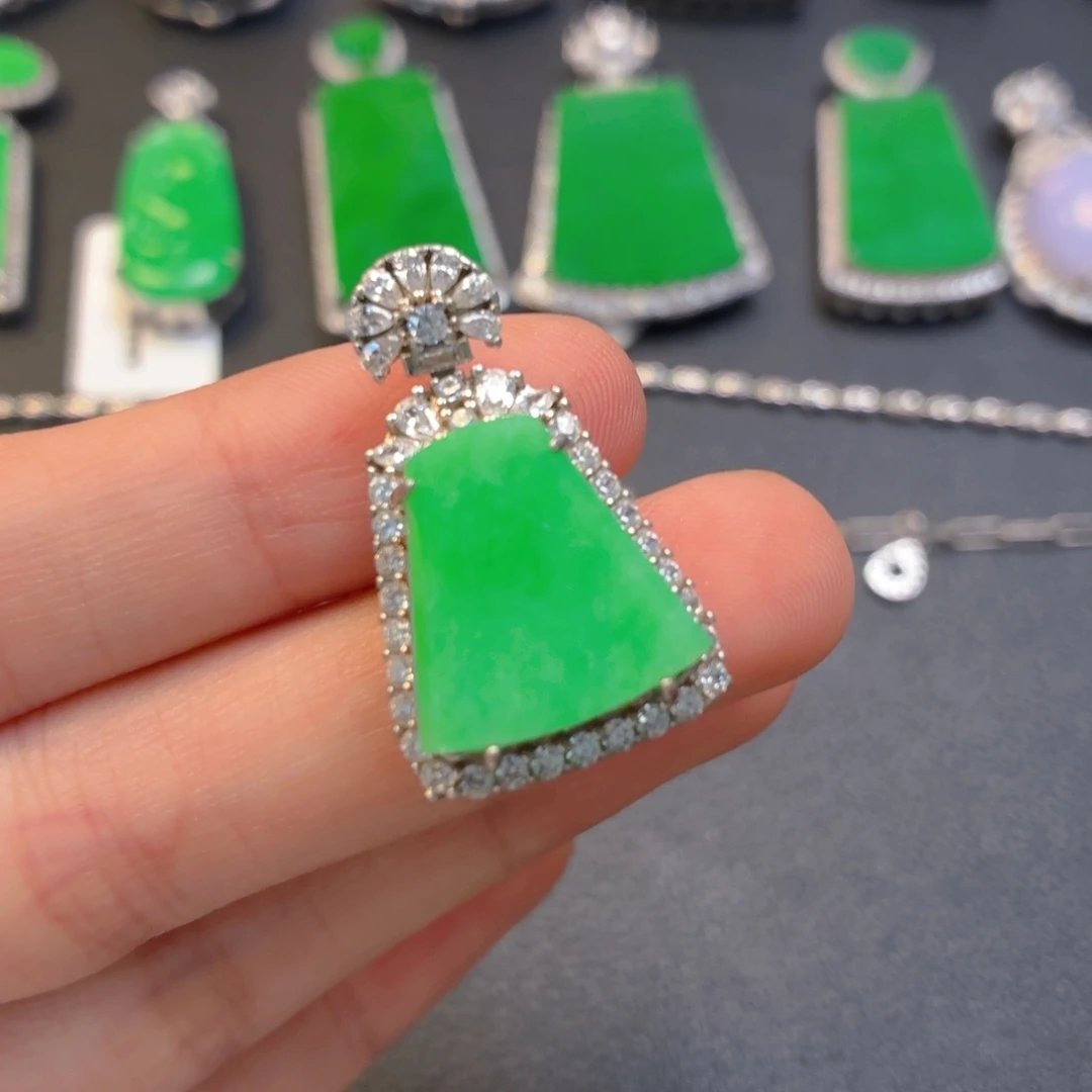 翡翠银S925镶嵌颈饰