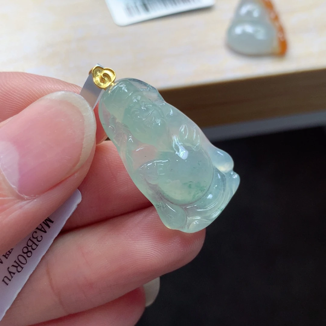 翡翠18K金镶嵌耳饰吊坠