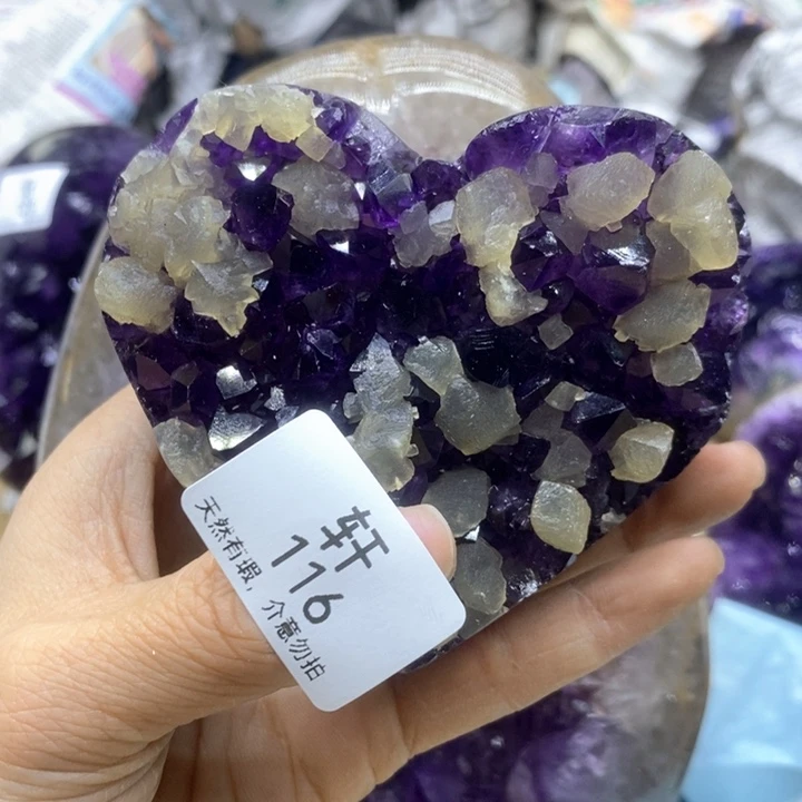 未镶嵌水晶大型摆件（非配饰）