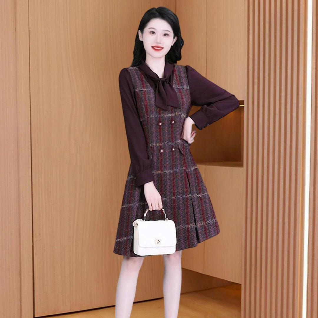 小香风时尚减龄气质连衣裙2025秋冬新款年轻款高级感格子爆款裙子