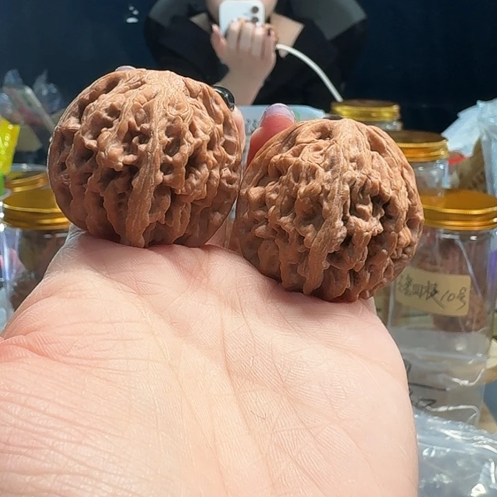 桃核吊坠饕餮纹38尺