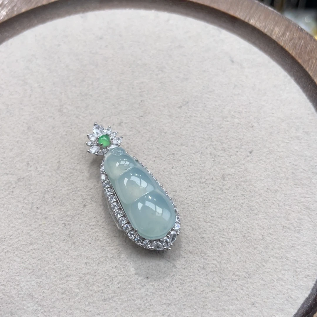 翡翠银S925镶嵌颈饰